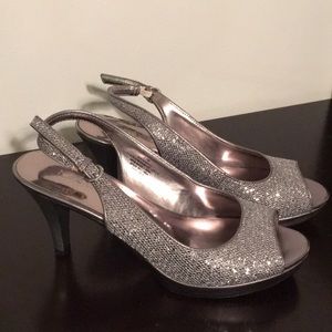 Nine West silver glittery sparkle heels